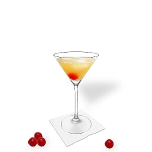 Martini Gläser sind eine weitere gute Möglichkeit für Amaretto Sour.
