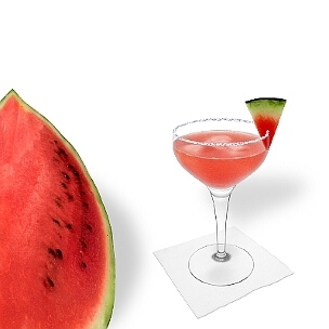 Eine weitere grossartige Option für Wassermelonen Margarita, eine Cocktailschale.